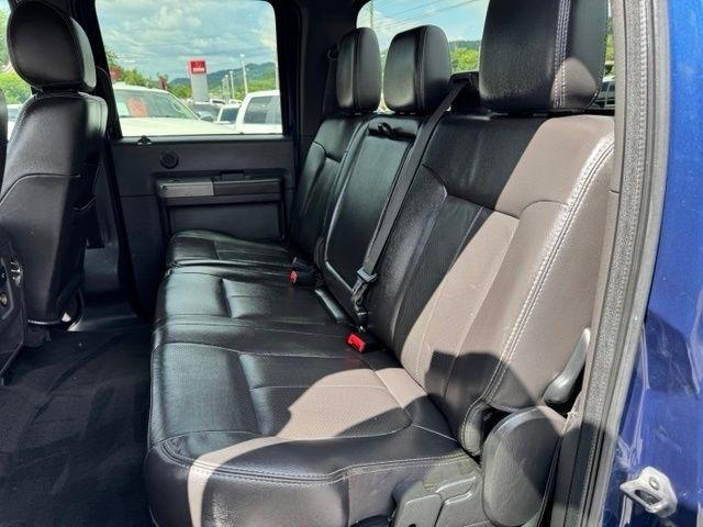Ford Super Duty F-250 SRW 4WD Crew Cab 156" Lariat 2012