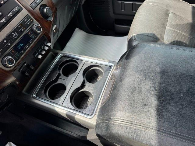 Ford Super Duty F-250 SRW 4WD Crew Cab 156" Lariat 2012