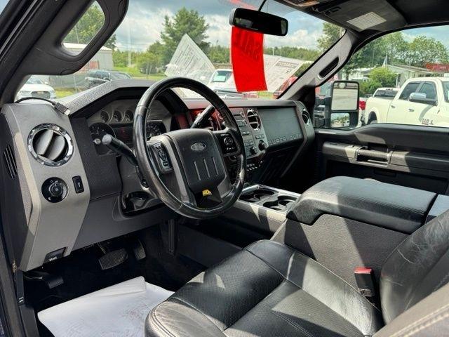 Ford Super Duty F-250 SRW 4WD Crew Cab 156" Lariat 2012