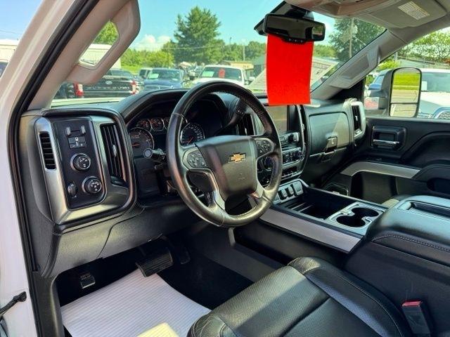 Chevrolet Silverado 3500HD 4WD Crew Cab 153.7" LTZ 2015