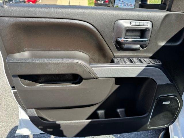 Chevrolet Silverado 3500HD 4WD Crew Cab 153.7" LTZ 2015