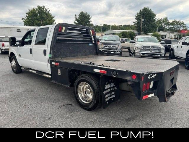 Ford Super Duty F-350 DRW 2WD Crew Cab 176" WB 60" CA Lariat 2011