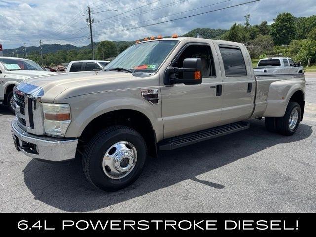 Ford Super Duty F-350 DRW Lariat 4WD Crew Cab 8' Box 2008