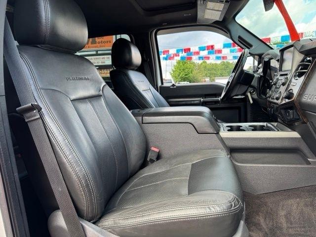 Ford Super Duty F-250 SRW Platinum 4WD Crew Cab 6.75' Box 2015