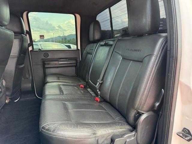 Ford Super Duty F-250 SRW Platinum 4WD Crew Cab 6.75' Box 2015
