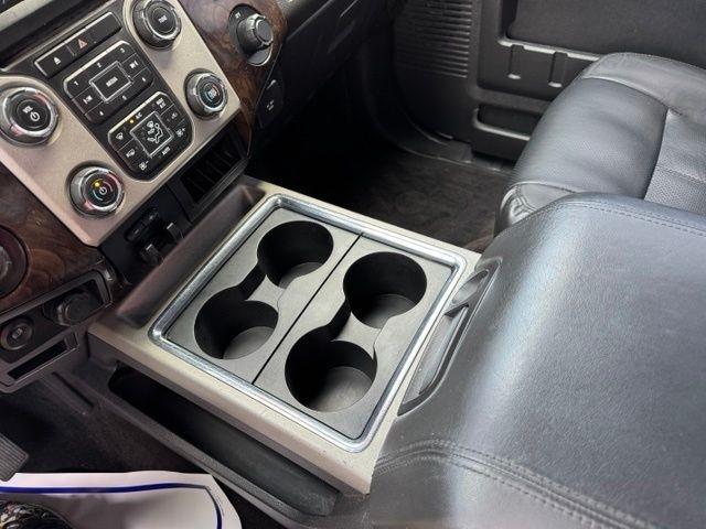 Ford Super Duty F-250 SRW Platinum 4WD Crew Cab 6.75' Box 2015