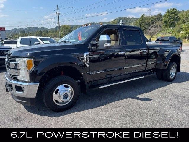 Ford Super Duty F-350 DRW King Ranch 4WD Crew Cab 8' Box 2017