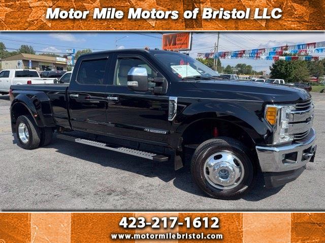 2017 Ford Super Duty F-350 DRW Lariat 4WD Crew Cab 8' Box
