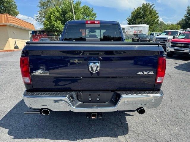 RAM 1500 4WD Quad Cab 140.5" Big Horn 2014