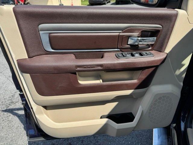 RAM 1500 4WD Quad Cab 140.5" Big Horn 2014