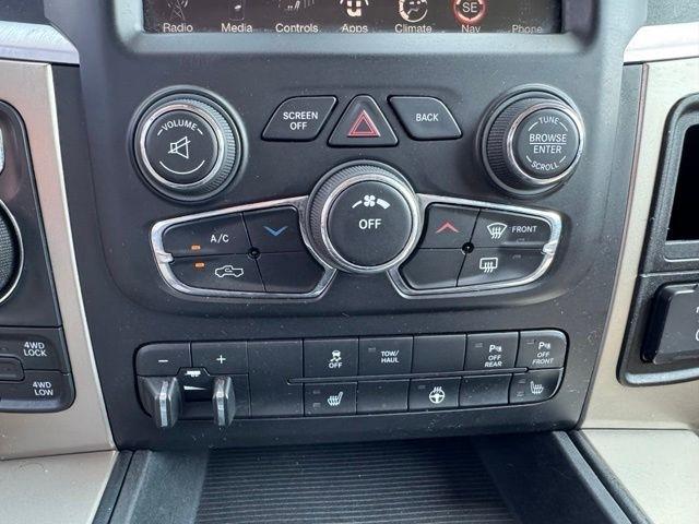 RAM 1500 4WD Quad Cab 140.5" Big Horn 2014