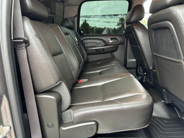GMC Sierra 2500HD 4WD Crew Cab 153.7" Denali 2013