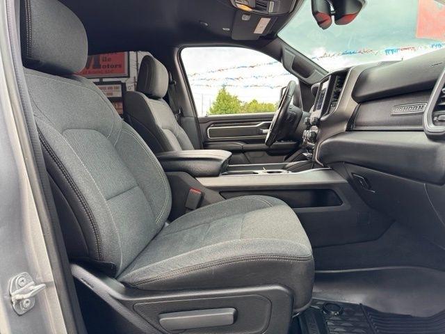 RAM 1500 Big Horn/Lone Star 4x4 Crew Cab 5'7" Box 2019