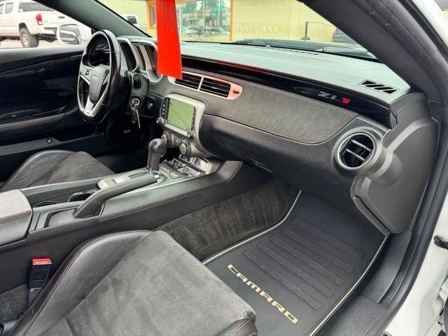 Chevrolet Camaro 2dr Cpe ZL1 2015