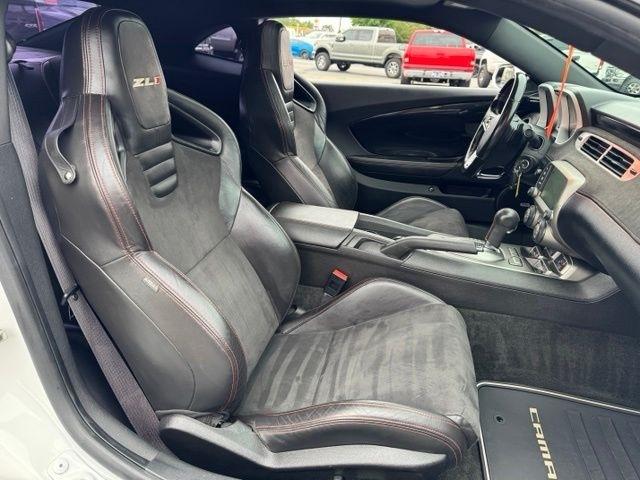 Chevrolet Camaro 2dr Cpe ZL1 2015