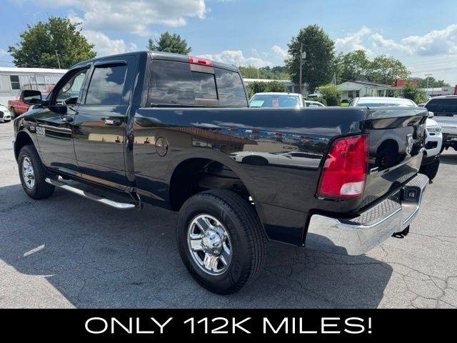 RAM 2500 SLT 4x4 Crew Cab 6'4" Box 2017