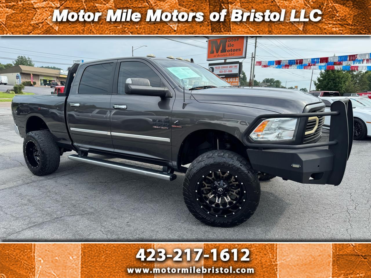 2017 RAM 2500 Big Horn 4x4 Crew Cab 6'4" Box