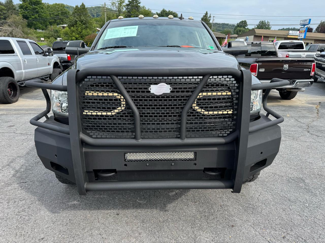 RAM 2500 Big Horn 4x4 Crew Cab 6'4" Box 2017