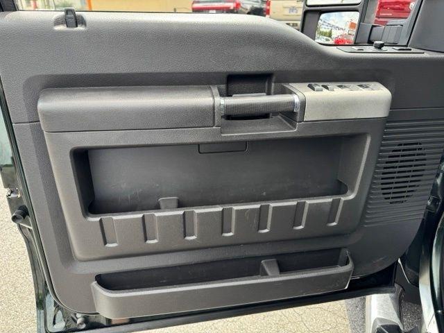 Ford Super Duty F-250 SRW 4WD Crew Cab 156" Lariat 2013