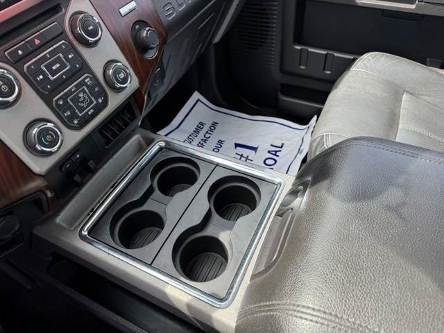 Ford Super Duty F-250 SRW 4WD Crew Cab 156" Lariat 2013