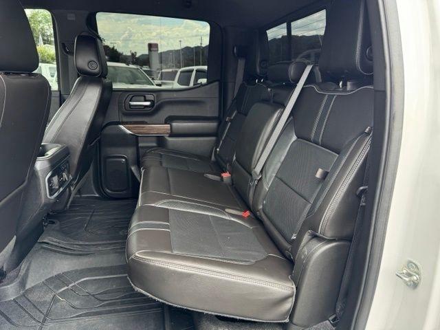 Chevrolet Silverado 1500 4WD Crew Cab 147" High Country 2019