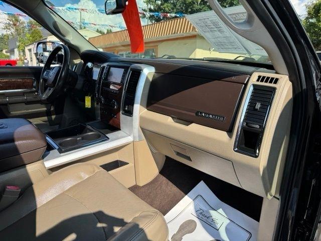 RAM 2500 4WD Crew Cab 149" Laramie 2011