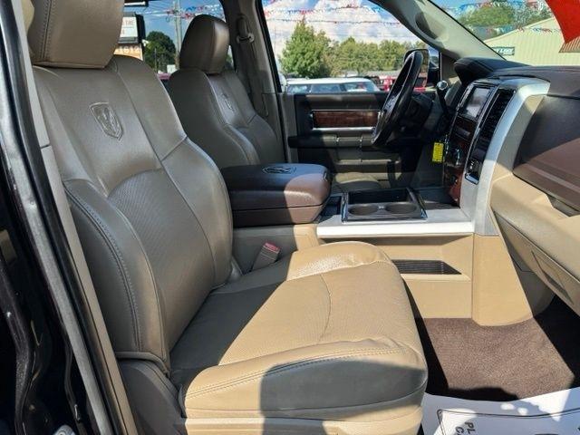RAM 2500 4WD Crew Cab 149" Laramie 2011