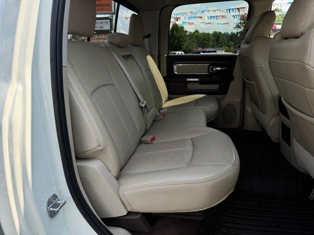 RAM 2500 Laramie 4x4 Crew Cab 6'4" Box 2018