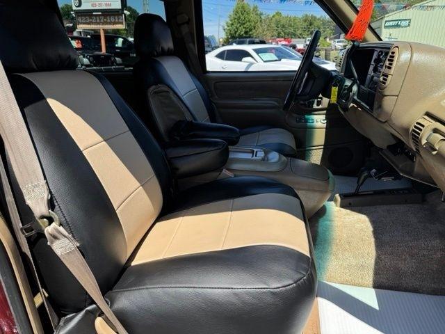 GMC Suburban 2500 4WD 1995