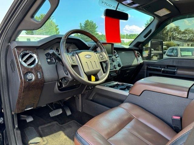 Ford Super Duty F-350 SRW 4WD Crew Cab 156" King Ranch 2016