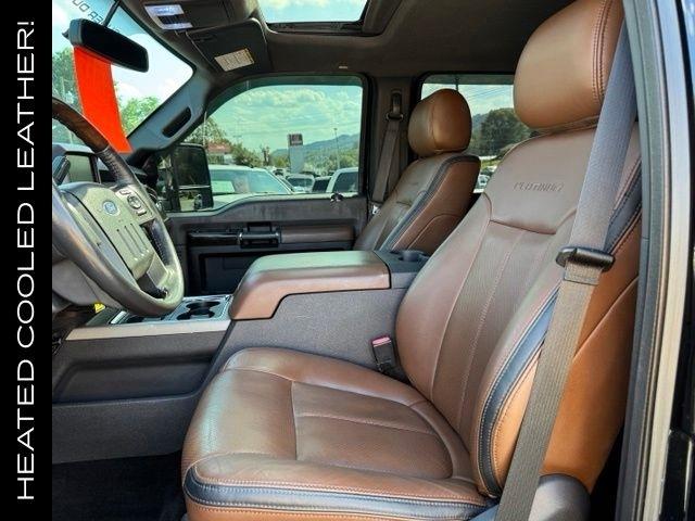 Ford Super Duty F-350 SRW 4WD Crew Cab 156" King Ranch 2016