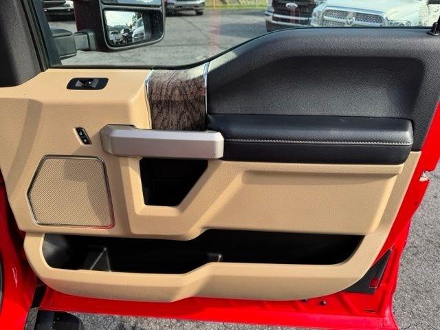 Ford Super Duty F-250 SRW XLT 4WD SuperCab 6.75' Box 2017