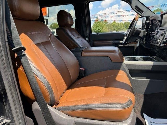 Ford Super Duty F-350 SRW 4WD Crew Cab 156" King Ranch 2015