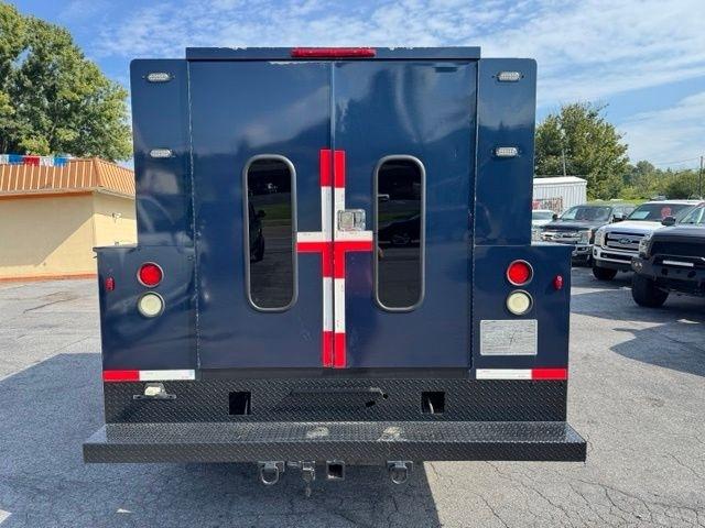 Ford Super Duty F-450 DRW 4WD Crew Cab 176" WB 60" CA Lariat 2013