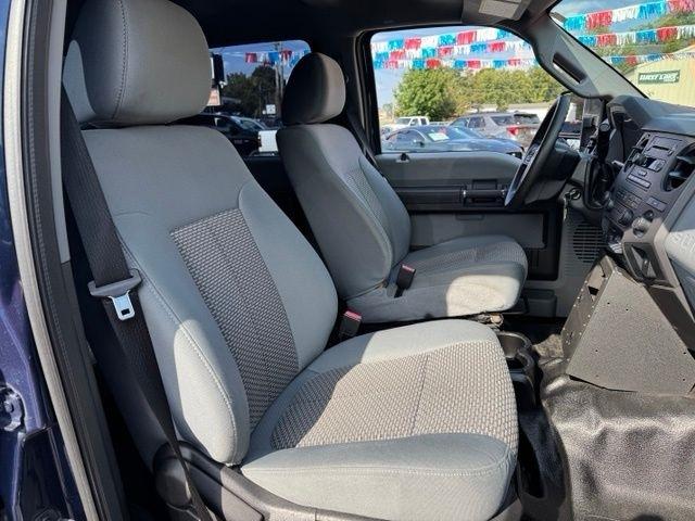 Ford Super Duty F-450 DRW 4WD Crew Cab 176" WB 60" CA Lariat 2013