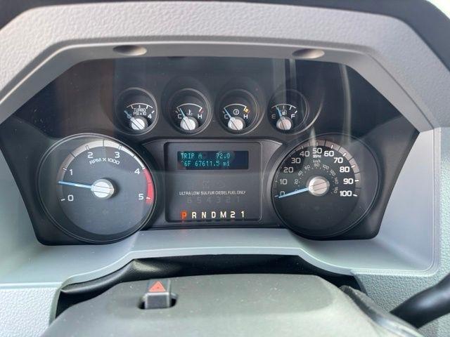 Ford Super Duty F-450 DRW 4WD Crew Cab 176" WB 60" CA Lariat 2013