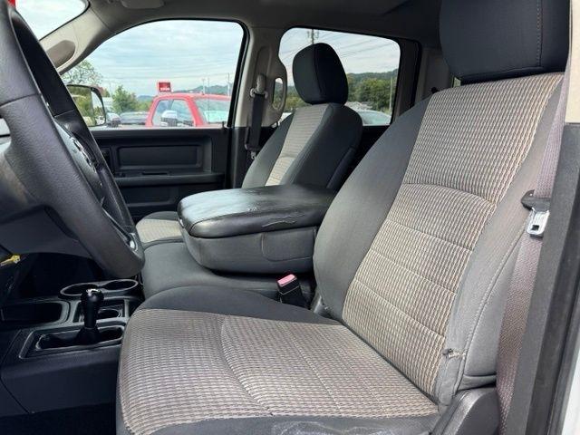 RAM 2500 4WD Crew Cab 149" ST 2012