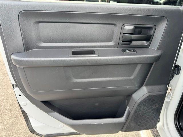 RAM 2500 4WD Crew Cab 149" ST 2012