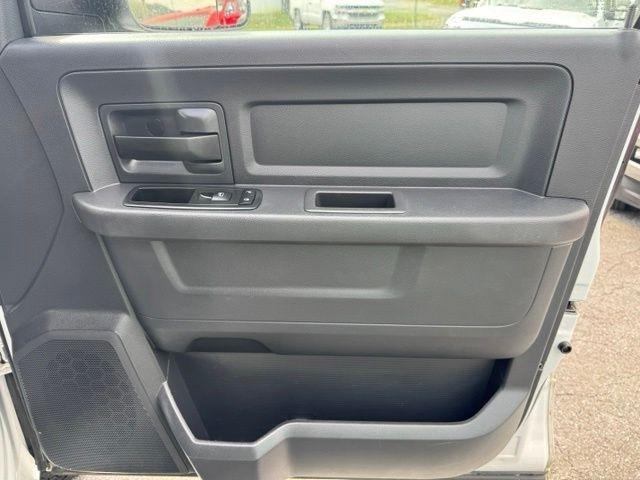 RAM 2500 4WD Crew Cab 149" ST 2012