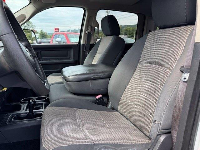 RAM 2500 4WD Crew Cab 149" ST 2012