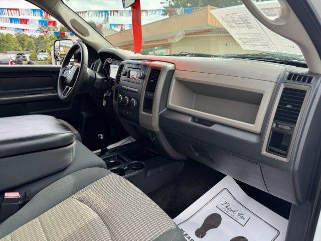 RAM 2500 4WD Crew Cab 149" ST 2012