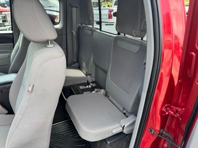 Toyota Tacoma 2WD Access Cab I4 MT (Natl) 2012
