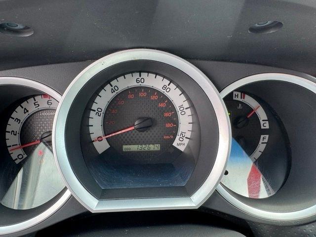 Toyota Tacoma 2WD Access Cab I4 MT (Natl) 2012