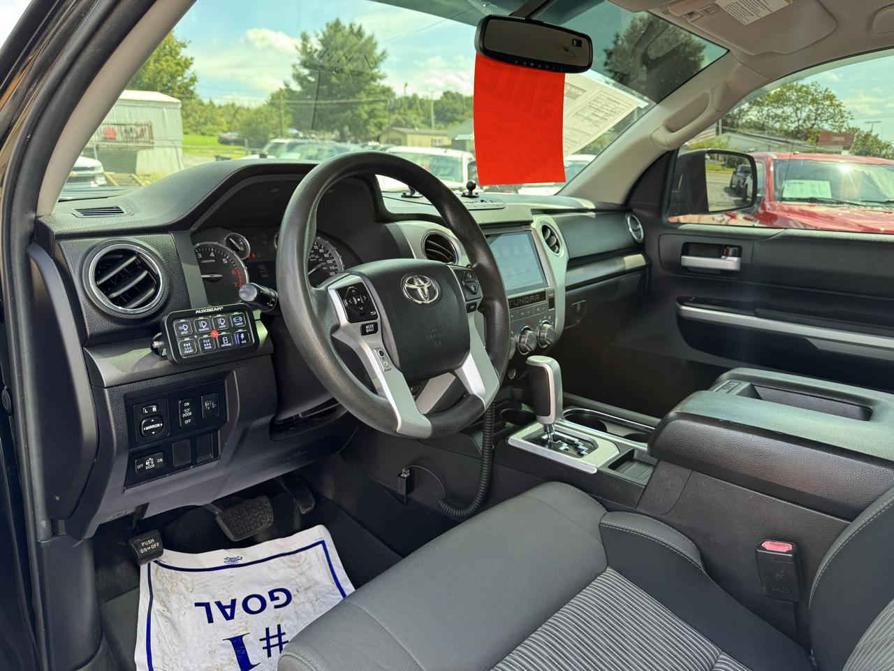 Toyota Tundra 4WD Truck Double Cab 5.7L V8 6-Spd AT TRD Pro (Natl) 2015