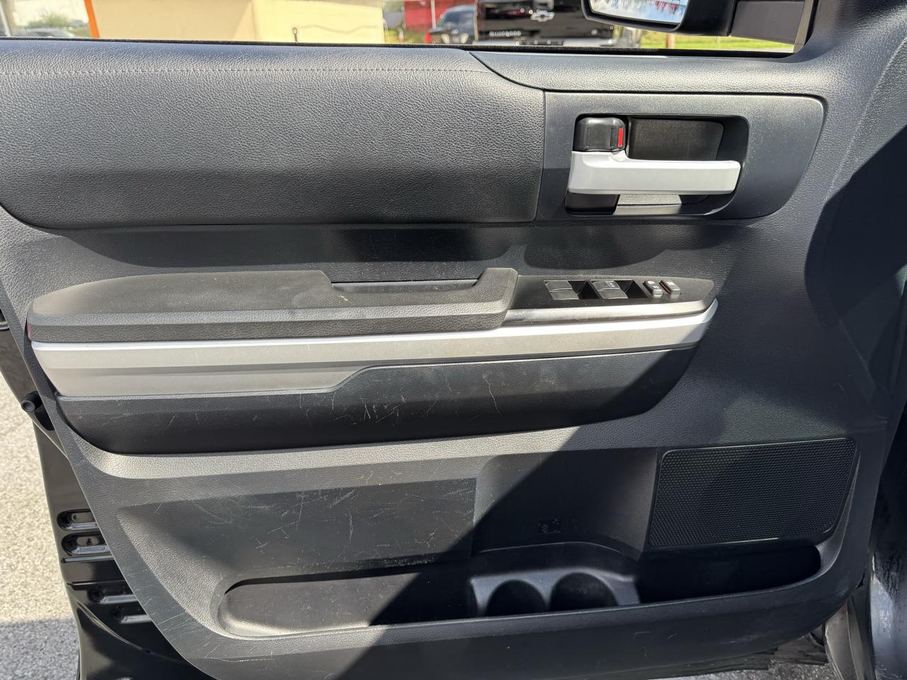 Toyota Tundra 4WD Truck Double Cab 5.7L V8 6-Spd AT TRD Pro (Natl) 2015