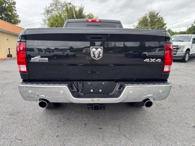 RAM 1500 Classic Big Horn 4x4 Crew Cab 6'4" Box 2019