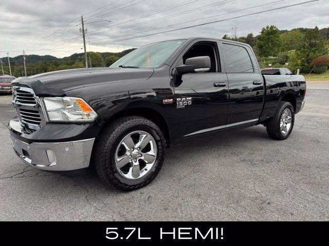 RAM 1500 Classic Big Horn 4x4 Crew Cab 6'4" Box 2019