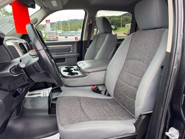 RAM 1500 Classic Big Horn 4x4 Crew Cab 6'4" Box 2019