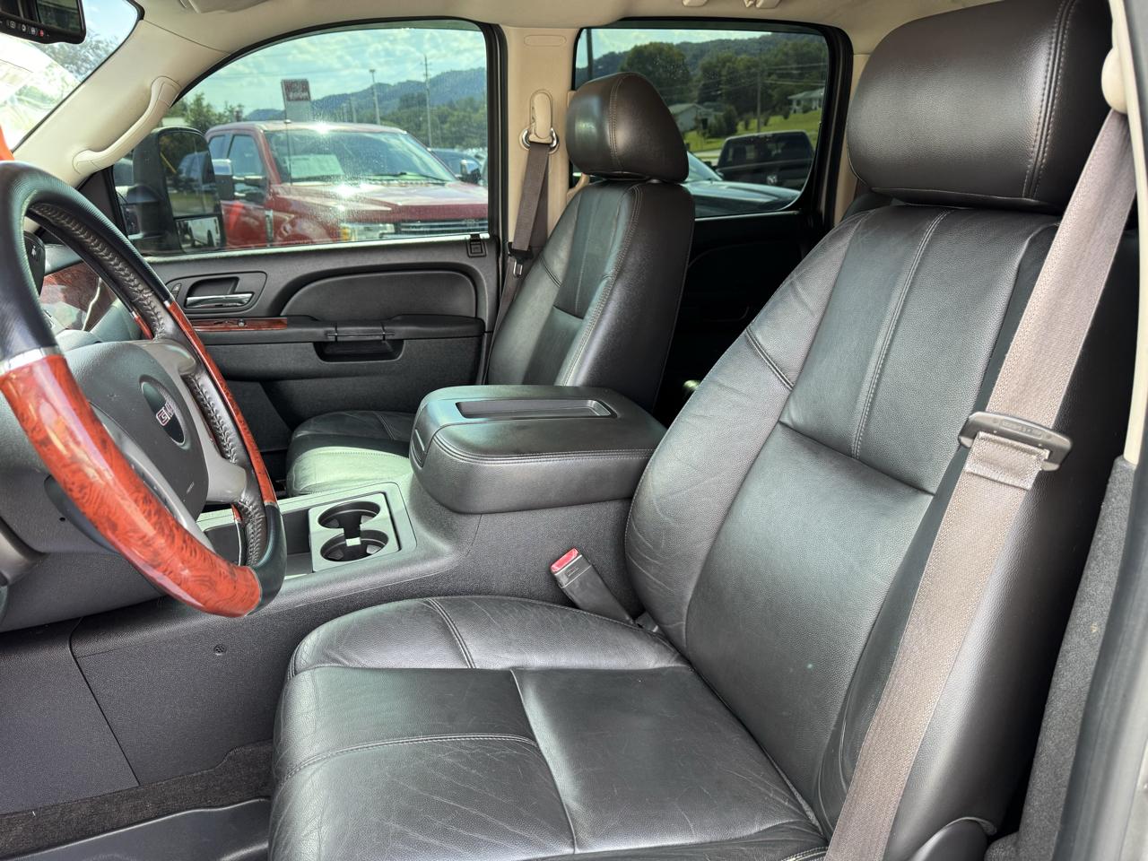 GMC Sierra 2500HD 4WD Crew Cab 153.7" SLT 2013