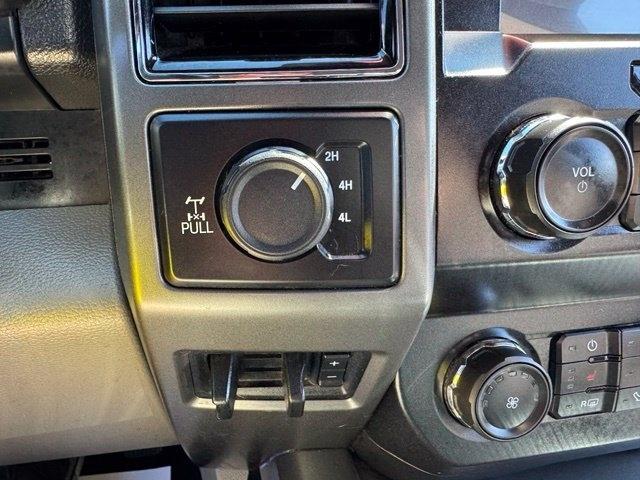 Ford Super Duty F-250 SRW XLT 4WD Crew Cab 6.75' Box 2019